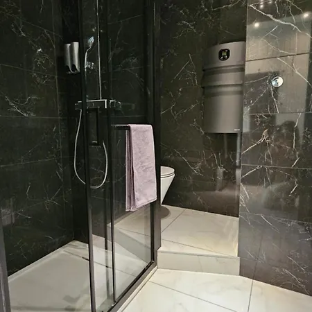 Confidentiel Standing-climatise-parking & Terrasse Prive - Port De Plaisance *